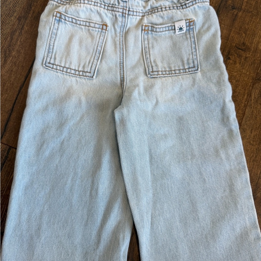 Light Blue Denim Jeans with Pocket Detail